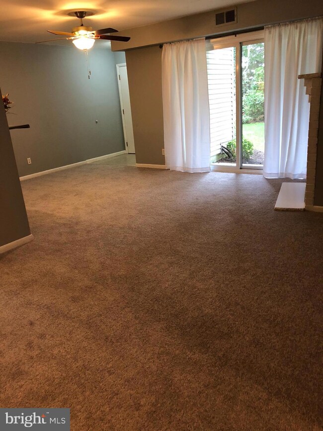 301 Meadowbrook Dr unit 3A, Mays Landing, NJ 08330 - photo 7