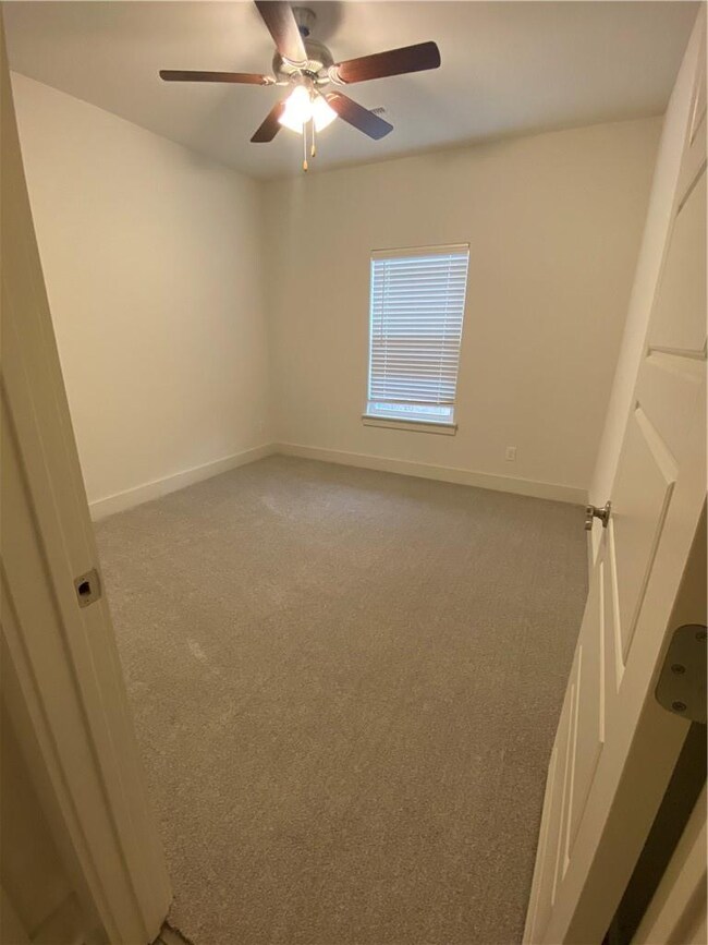 11 Shanklin Dr, Bella Vista, AR 72715 - photo 6