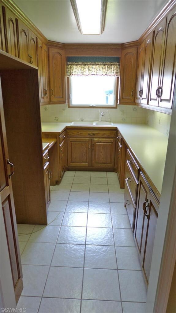 10559 Range Line Rd, Berrien Springs, MI 49103 - photo 5