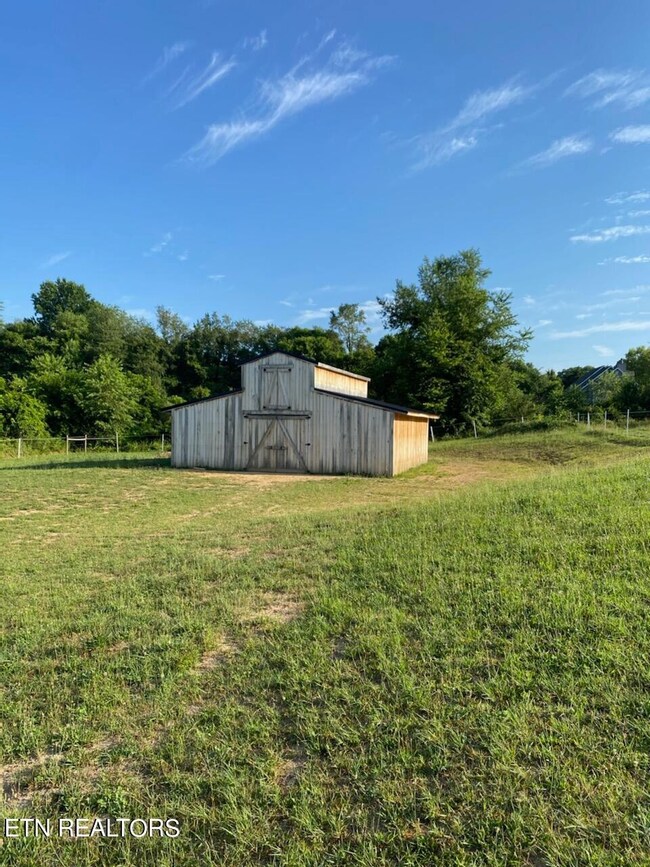 0 New Corinth Rd unit RTC2969032, Blaine, TN 37709 - photo 6