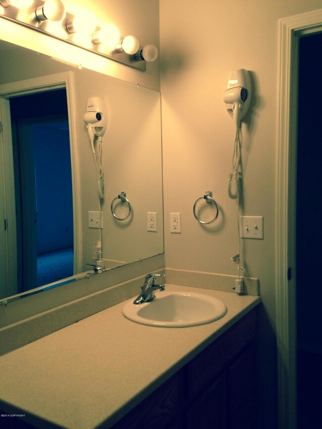 6815 Brittany Rock Way unit 3, Anchorage, AK 99504 - photo 3