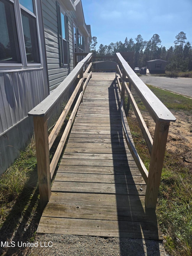 10 Shady Creek Dr, McHenry, MS 39561 - photo 2