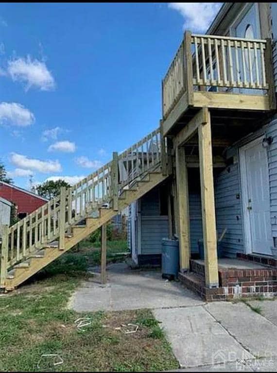 9 Christopher St unit 2, Carteret, NJ 07008 - photo 3