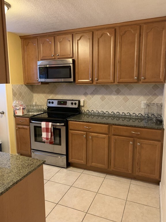 75 Waldemar Ave unit 103, Boston, MA 02128 - photo 5