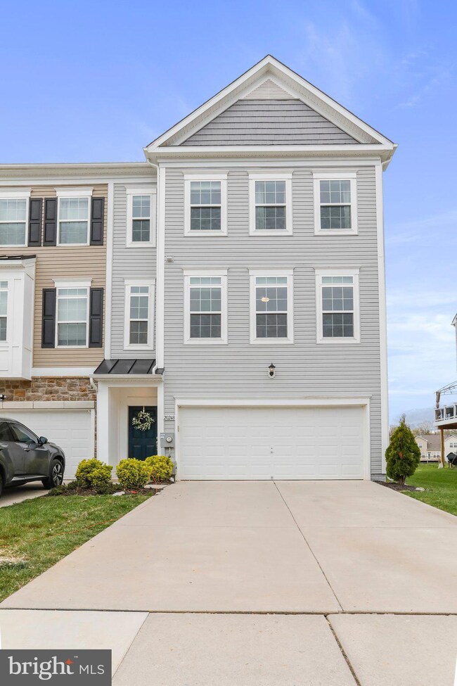 20248 Capital Ln, Hagerstown, MD 21742 - photo 3