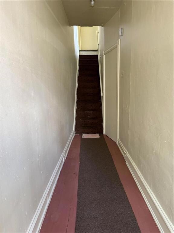 416 N 2nd St unit 2, Allentown, PA 18102 - photo 2