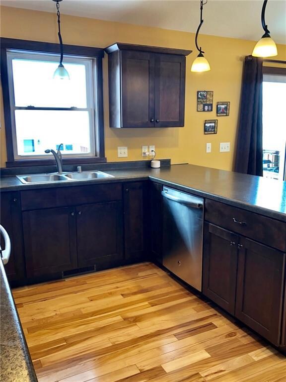 3126 W Ridge Dr, Eau Claire, WI 54703 - photo 6