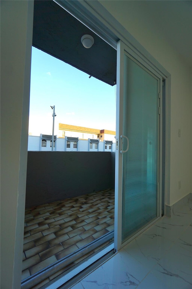 1035 W 77th St unit 208, Hialeah, FL 33014 - photo 7