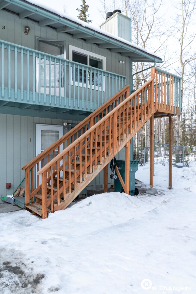 8340 Nadine St unit 3, Anchorage, AK 99507 - photo 2