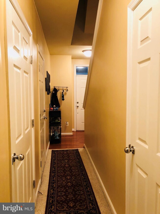 16756 Blackjack Oak Ln unit 48, Woodbridge, VA 22191 - photo 5