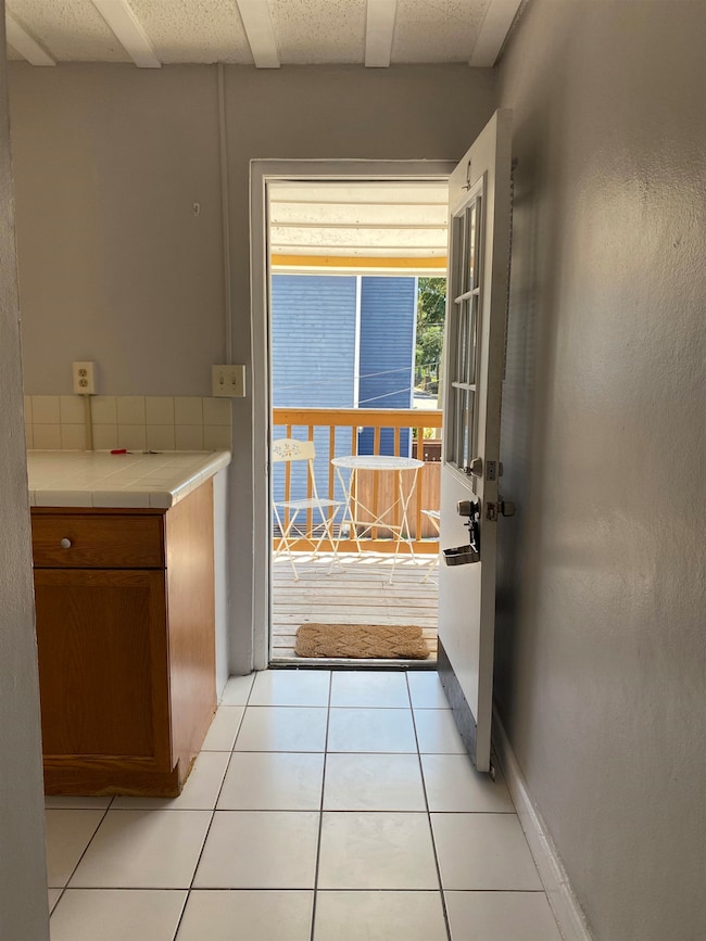 147 Riberia St unit D, St. Augustine, FL 32084 - photo 2