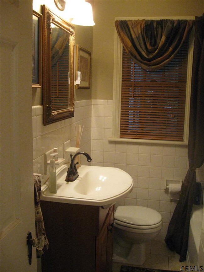 11 Knickerbocker Rd, Schenectady, NY 12302 - photo 6