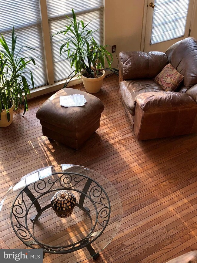 6210 Wood Pointe Dr, Glenn Dale, MD 20769 - photo 6