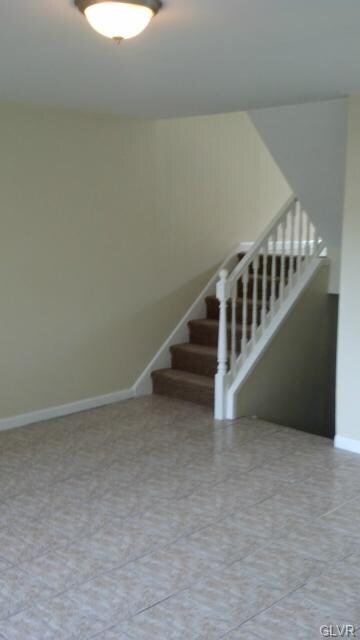 1933 S Idaho St, Allentown, PA 18103 - photo 5