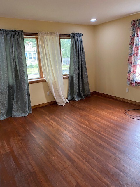 25 Riverview Ave, Pawtucket, RI 02860 - photo 7