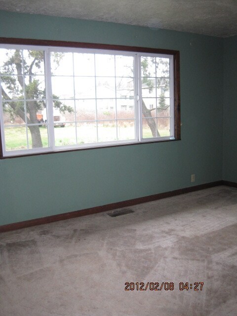 bed 1