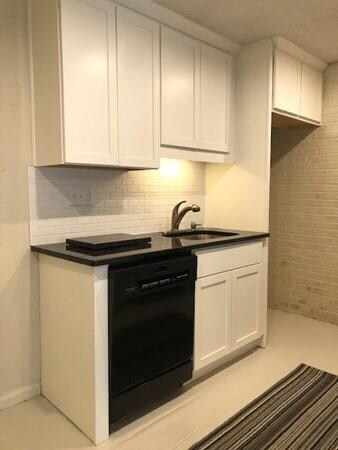 13 Meadowbrook Ln unit 2, South Easton, MA 02375 - photo 4