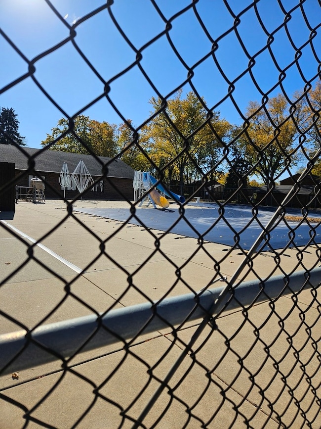 1S156 Radford Ln unit 3, Villa Park, IL 60181 - photo 5