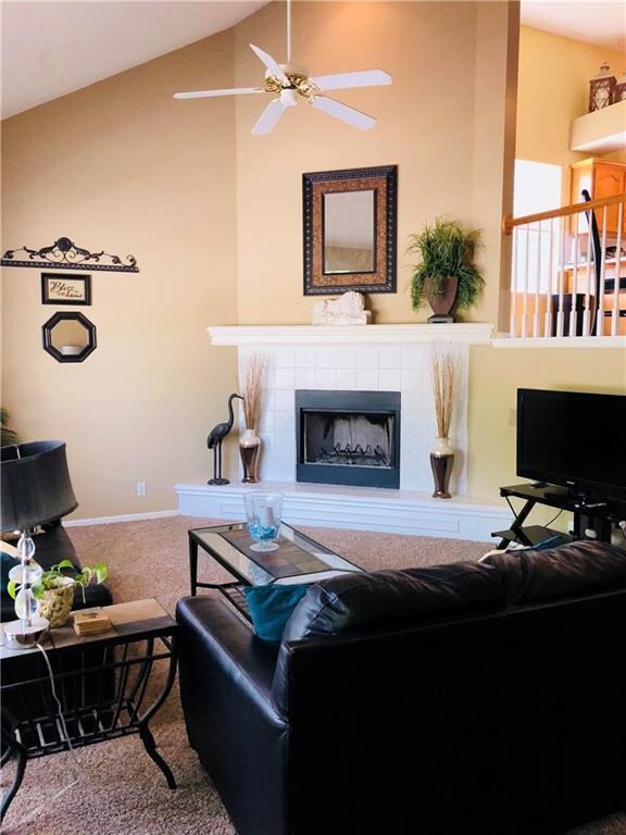 20191 W 219th St, Spring Hill, KS 66083 - photo 4