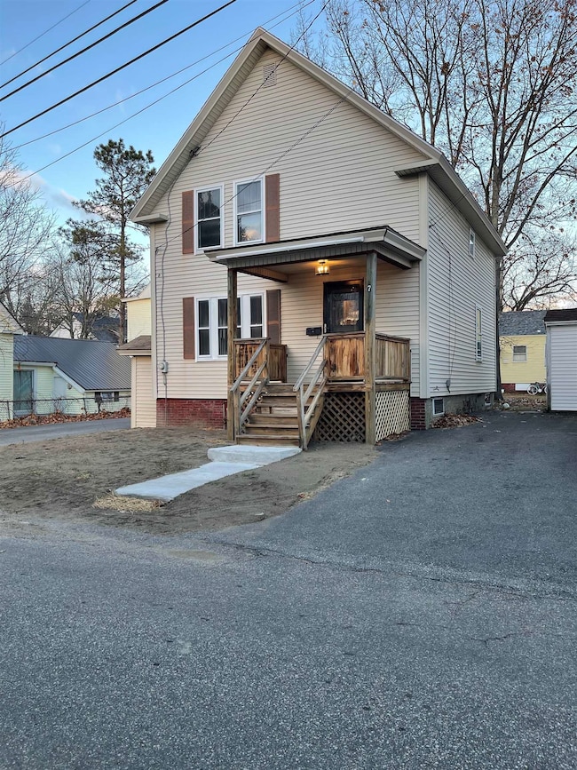 7 Riverside Ct, Laconia, NH 03246 - photo 2