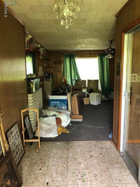 6816 Springwater St, Moss Point, MS 39563 - photo 4
