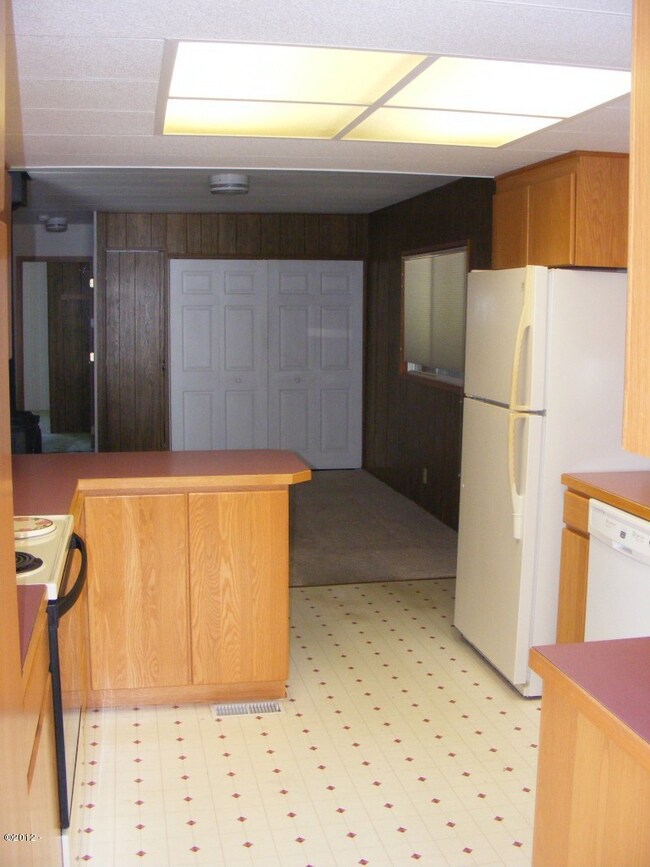 Kitchen also