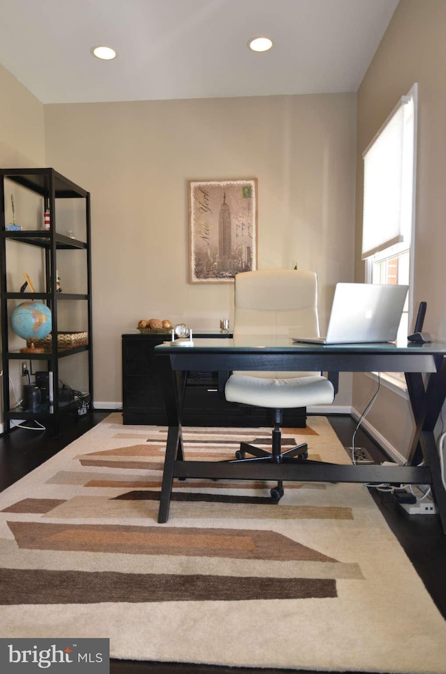 11728 Mayfair Field Dr, Lutherville Timonium, MD 21093 - photo 2