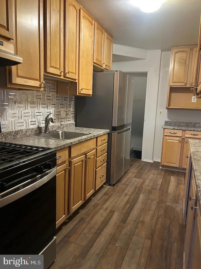 118 Urell Place NE, Washington, DC 20011 - photo 4