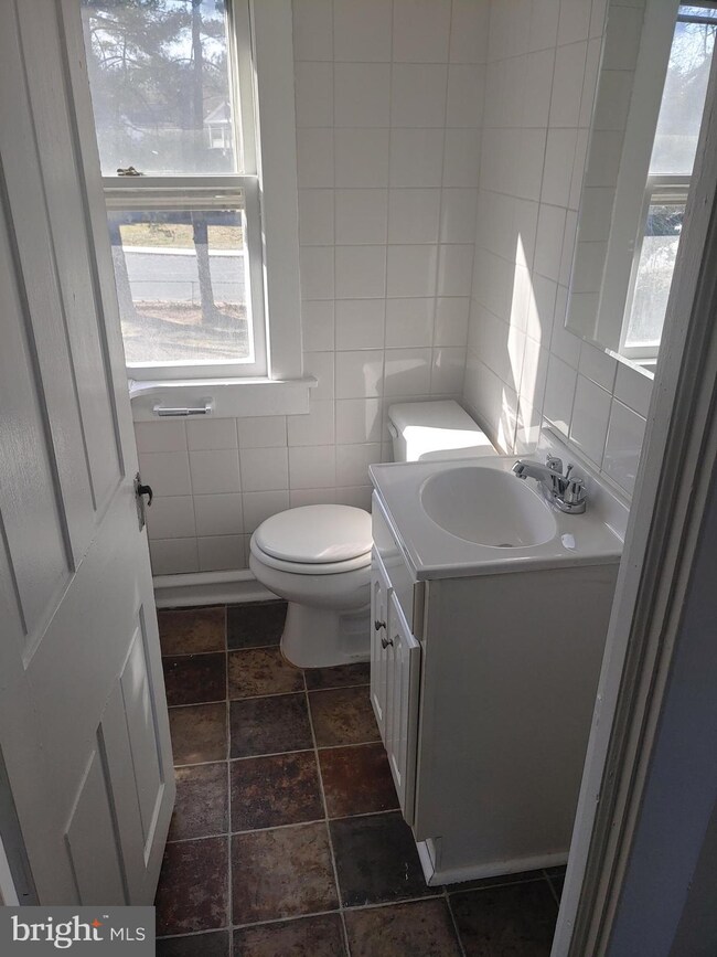 115 Mantua Blvd unit B, Mantua, NJ 08051 - photo 5