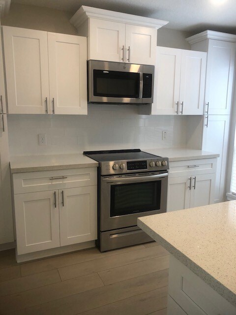 15331 Meadow Village Dr, Houston, TX 77095 - photo 3