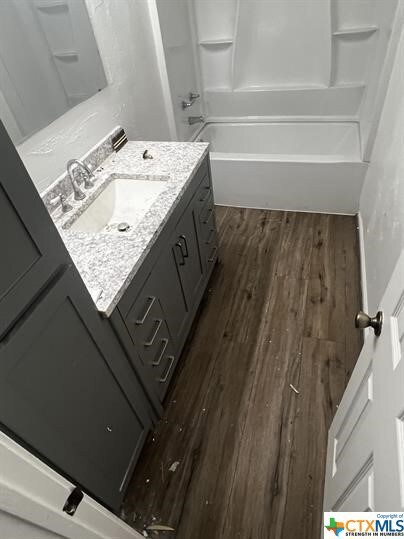 1007 Hackberry St unit B, San Marcos, TX 78666 - photo 3