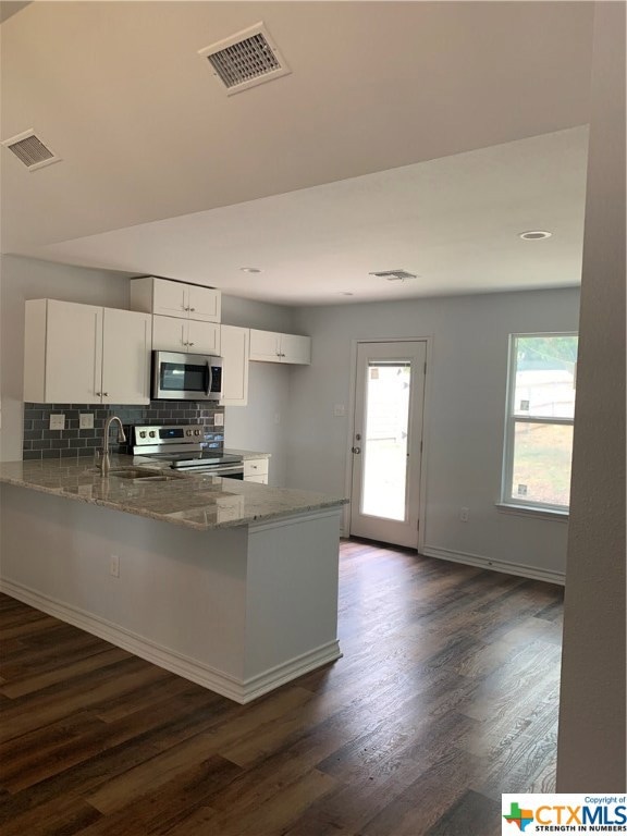 1004 Clyde St, San Marcos, TX 78666 - photo 4