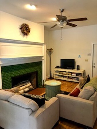35 Arlington St unit 1, Haverhill, MA 01830 - photo 6