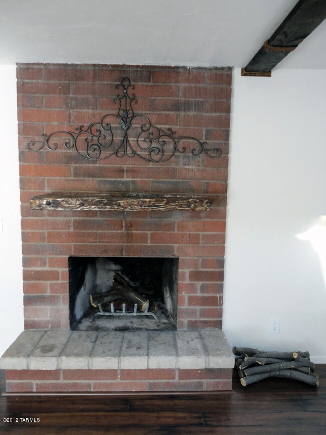 3ShannonFireplace