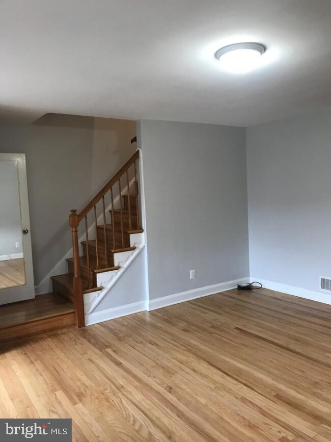 1802 Trenleigh Rd, Parkville, MD 21234 - photo 4