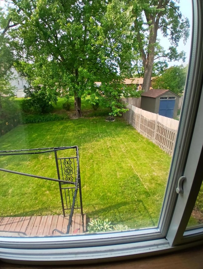 21328 W Starry Ln, Lake Zurich, IL 60047 - photo 2