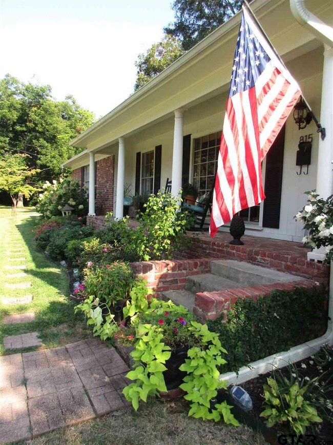 815 815 Rhodes, Tyler, TX 75701 - photo 3