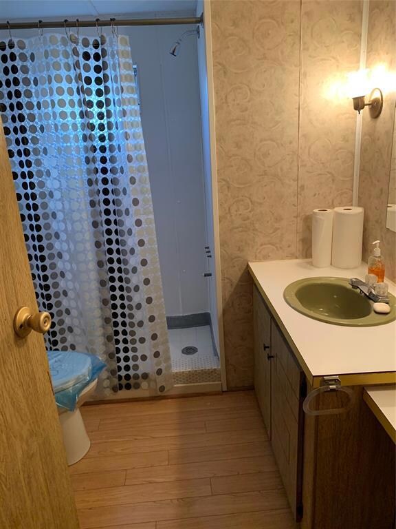 209 Buffalo Dr, Comanche, TX 76442 - photo 6