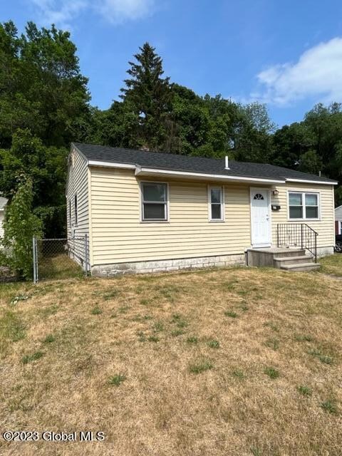 27 Vics Ct, Albany, NY 12205 - photo 2