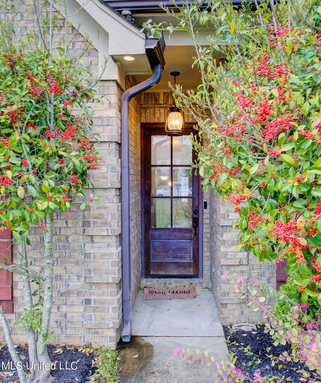 560 Ridge View Dr S, Hernando, MS 38632 - photo 2