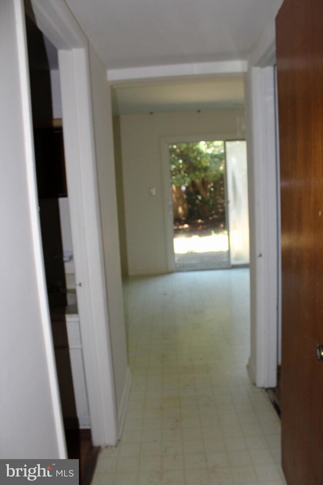 46864 Patuxent Rd, Lexington Park, MD 20653 - photo 4