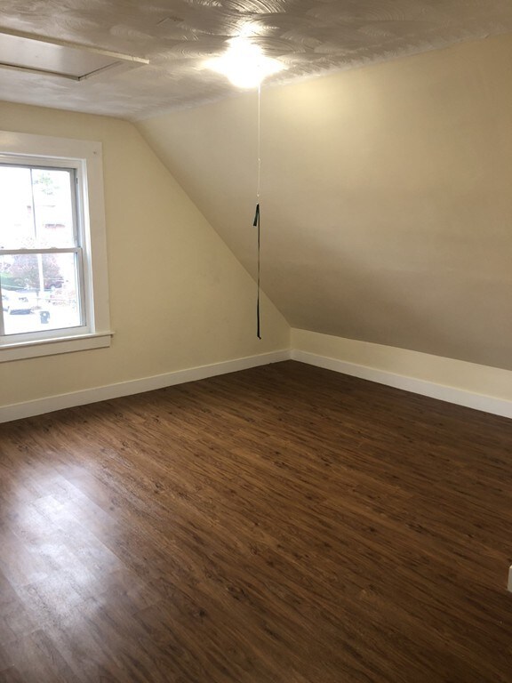 60 Linden St unit 2, Salem, MA 01970 - photo 4