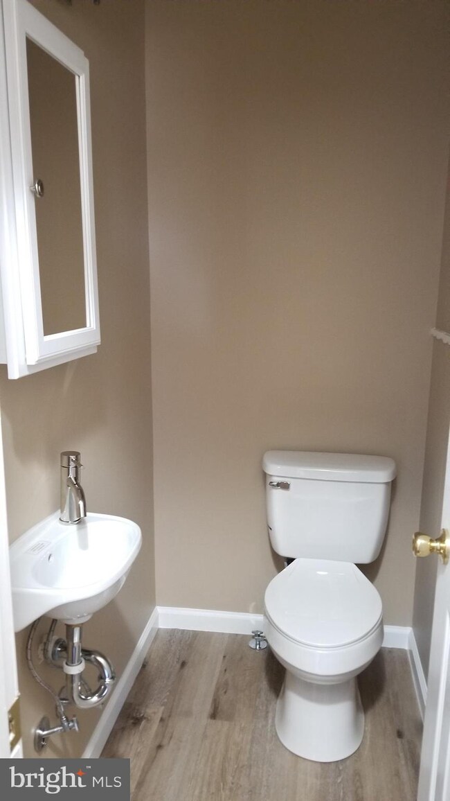 12 Glen Clair Dr, Ewing, NJ 08618 - photo 5