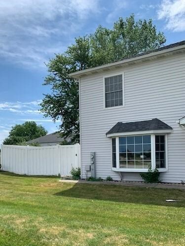 9601 Luebcke Ln, Crown Point, IN 46307 - photo 3