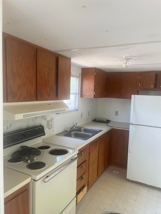 12 Dunbar Rd, Conway, AR 72032 - photo 2