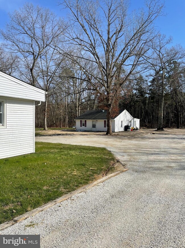 1452 Coles Mill Rd, Williamstown, NJ 08094 - photo 3