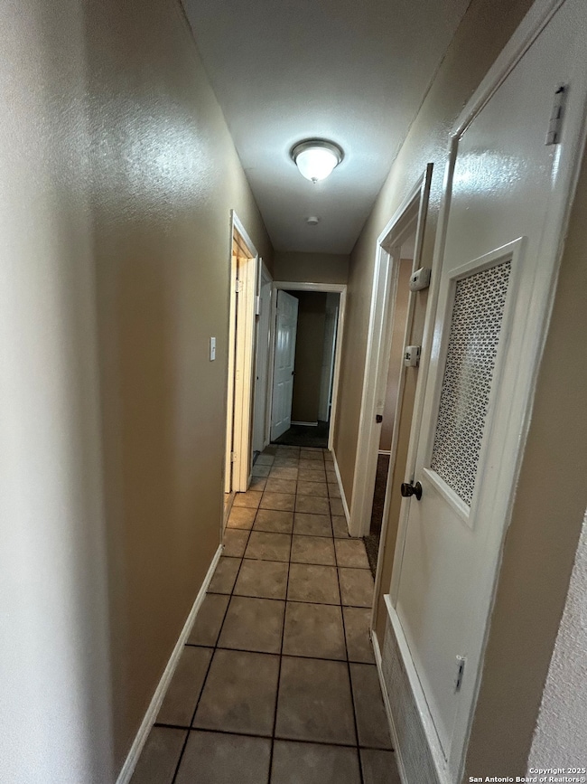 1826 Laven Dr, San Antonio, TX 78228 - photo 7