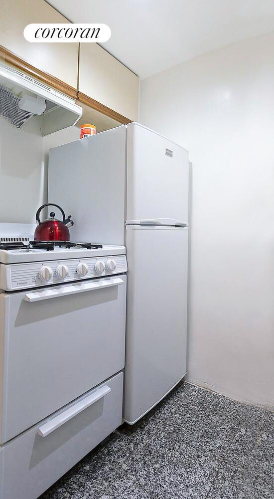 The Diplomat unit 8G, New York, NY 10017 - photo 5