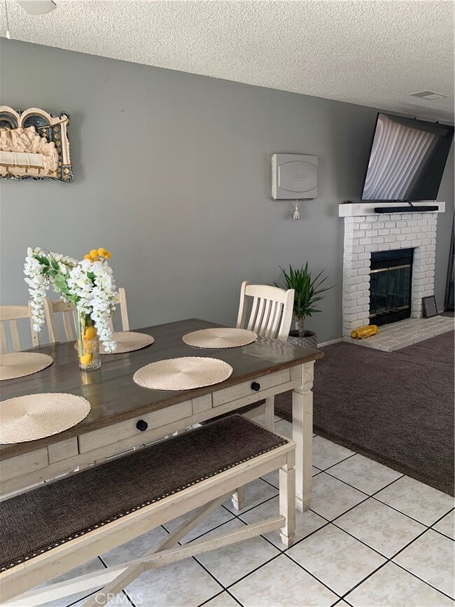 16227 Wimbleton Dr, Victorville, CA 92395 - photo 6