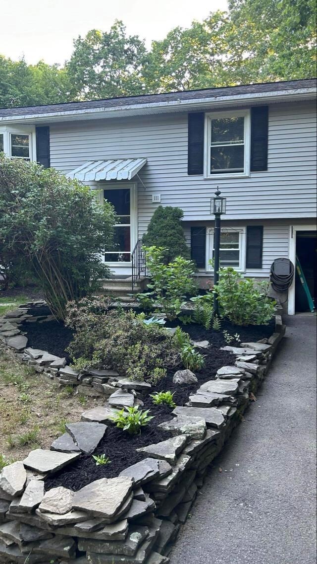 111 S Main St, Newton, NH 03858 - photo 5